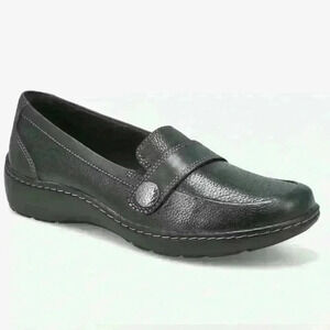 Clark’s The  Cora Daisy Black Casual Leather Wide Loafers Ortholite Cushioned